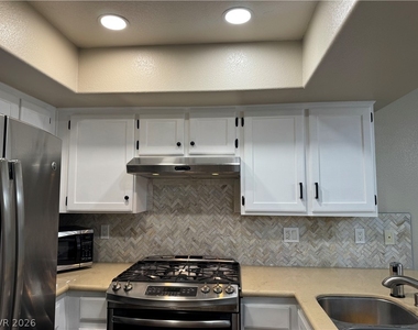 5240 Fighting Fish Way - Photo Thumbnail 24