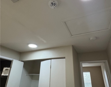 5240 Fighting Fish Way - Photo Thumbnail 21