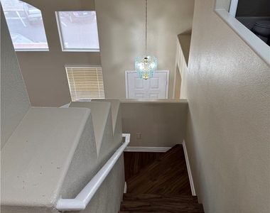 5240 Fighting Fish Way - Photo Thumbnail 7