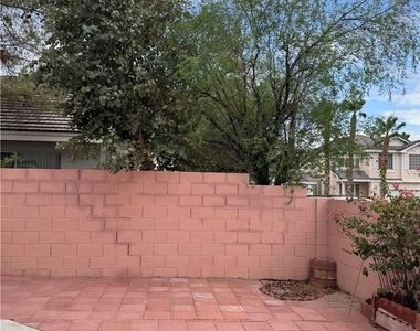 5240 Fighting Fish Way - Photo Thumbnail 27
