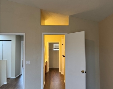 5240 Fighting Fish Way - Photo Thumbnail 17