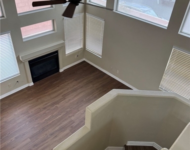 5240 Fighting Fish Way - Photo Thumbnail 6