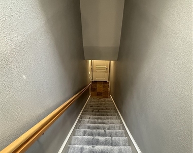 821 Peachy Canyon Circle - Photo Thumbnail 13