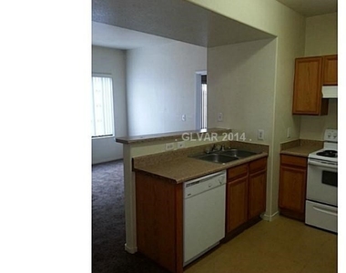 2121 Hussium Hills Street - Photo Thumbnail 2