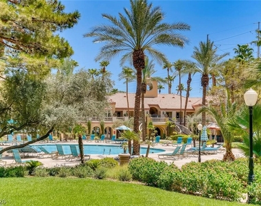 210 E Flamingo Road - Photo Thumbnail 23