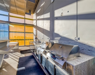 3722 Las Vegas Boulevard - Photo Thumbnail 26
