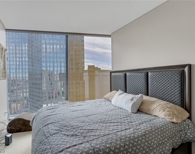 3722 Las Vegas Boulevard - Photo Thumbnail 16