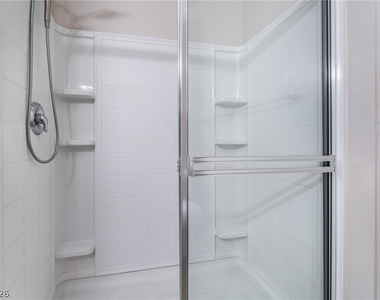 4630 Basilicata Lane - Photo Thumbnail 25