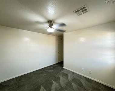6784 Pivot Point Street - Photo Thumbnail 17
