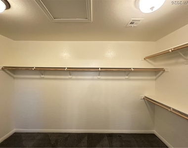 6784 Pivot Point Street - Photo Thumbnail 14