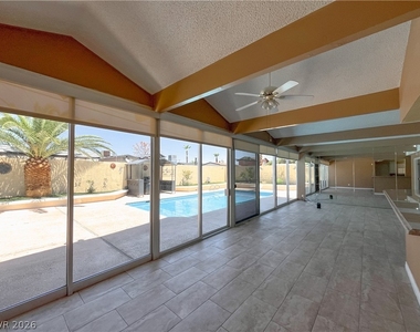 4620 Nolan Lane - Photo Thumbnail 4