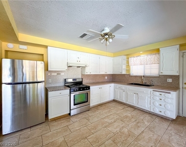 4620 Nolan Lane - Photo Thumbnail 7