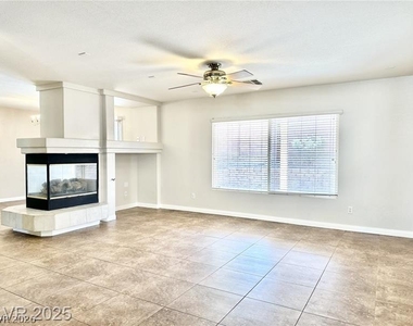7623 Glorietta Bay Court - Photo Thumbnail 2
