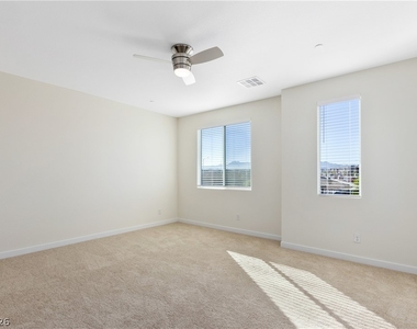 212 Freeport View Place - Photo Thumbnail 16