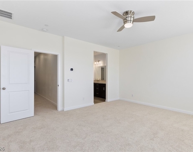 212 Freeport View Place - Photo Thumbnail 17