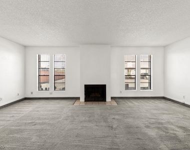 3925 Cambridge Street - Photo Thumbnail 5
