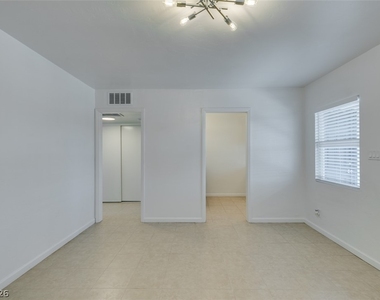 1116 S Casino Center Boulevard - Photo Thumbnail 18