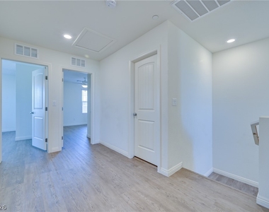 2983 Duverney Avenue - Photo Thumbnail 37
