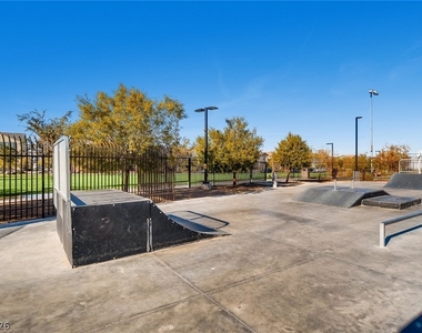 2983 Duverney Avenue - Photo Thumbnail 59