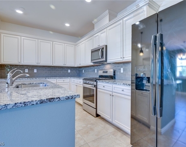 2983 Duverney Avenue - Photo Thumbnail 24