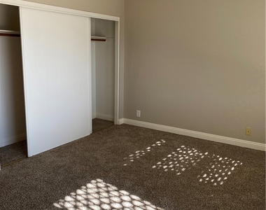 9613 Swan Bay Drive - Photo Thumbnail 8