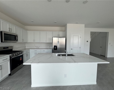 5958 Night Hawk Hill Street - Photo Thumbnail 11