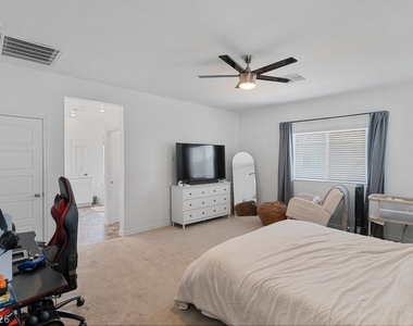 7117 Red Gulch Street - Photo Thumbnail 22