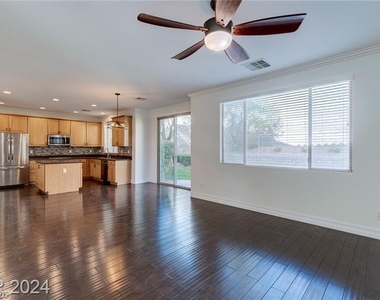 11828 Arenoso Drive - Photo Thumbnail 13