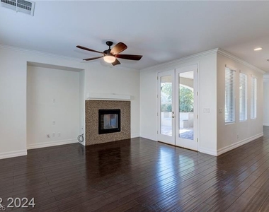 11828 Arenoso Drive - Photo Thumbnail 11