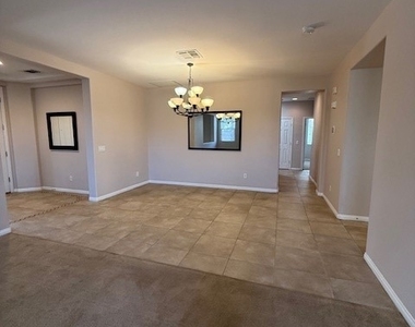 7176 Laramie Avenue - Photo Thumbnail 6