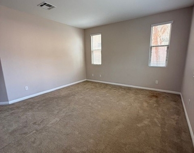 7176 Laramie Avenue - Photo Thumbnail 24