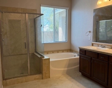 7176 Laramie Avenue - Photo Thumbnail 14