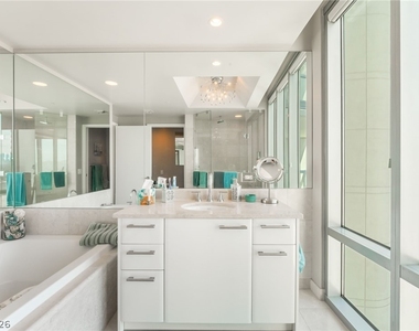 322 Karen Avenue - Photo Thumbnail 4