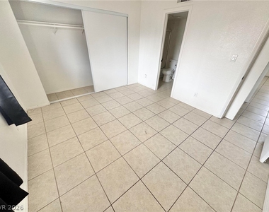 1608 Burningwood Lane - Photo Thumbnail 8