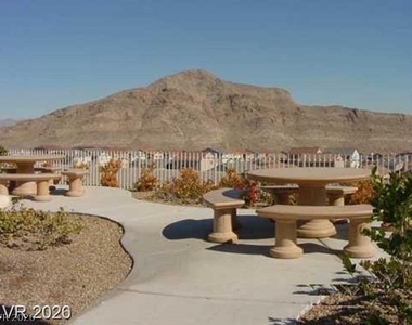 10550 W Alexander Road - Photo Thumbnail 4