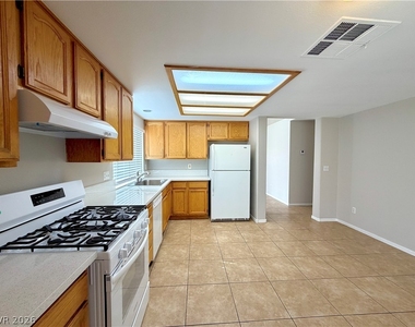 7766 Little Valley Avenue - Photo Thumbnail 11