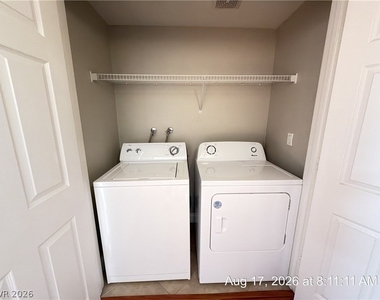 8000 W Badura Avenue - Photo Thumbnail 16