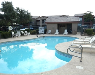 8000 W Badura Avenue - Photo Thumbnail 37