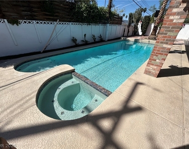 3875 Hoopa Lane - Photo Thumbnail 16
