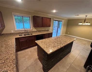 3875 Hoopa Lane - Photo Thumbnail 7