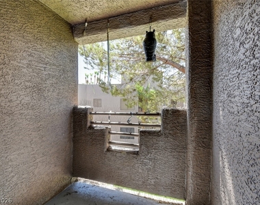 6867 Tamarus Street - Photo Thumbnail 25