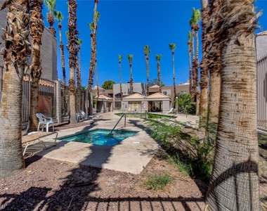 6867 Tamarus Street - Photo Thumbnail 29