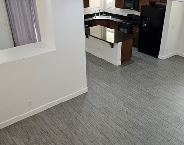 7451 Benlomond Avenue - Photo Thumbnail 15