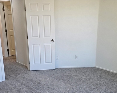7451 Benlomond Avenue - Photo Thumbnail 26