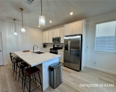 1742 Strada Nathan - Photo Thumbnail 5