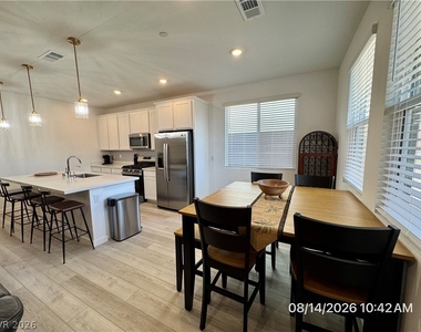 1742 Strada Nathan - Photo Thumbnail 4