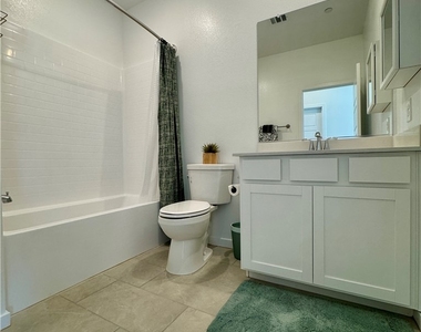 1742 Strada Nathan - Photo Thumbnail 26