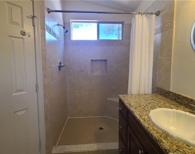 1413 Iron Springs Drive - Photo Thumbnail 21