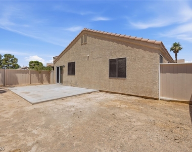 5797 Dana Rogers Drive - Photo Thumbnail 19
