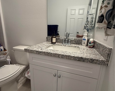 6131 Garden Oasis Street - Photo Thumbnail 19